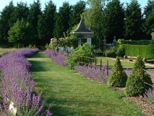 Bed and Breakfast Manor Farm Egerton Malpas  Экстерьер фото